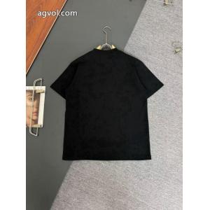 格好良いVIP価格25ss海外発 半袖Tシャツコピー 品 ブランドVIVIENNE WESTWOOD