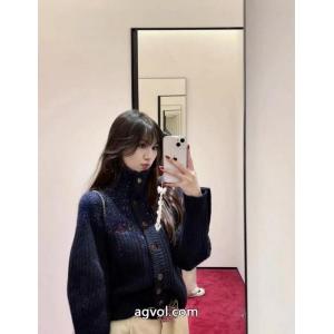 ファッションの最先端！最新話題沸騰中VIVIENNE WESTWOODカーデセーターコート偽物 通販 