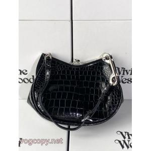 バッグ激安大特価品質保証 高品質素材で作られる 一番人気！ヴィヴィアン ウエストウッドコピー ブランド 通販 安心..