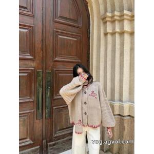 Vivienne Westwood限定レッドマーカーサターン刺繍ラウンドネック長袖バックルニットカーディガンマフラー2点セット