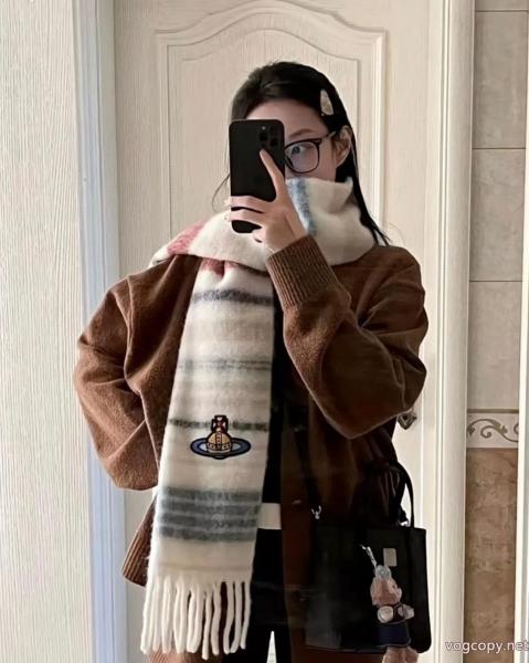 マフラー国内入手困難 待望の再販売 流行スタイル2026秋冬新作ブランド 偽物 激安VIVIENNE WESTWOOD 0