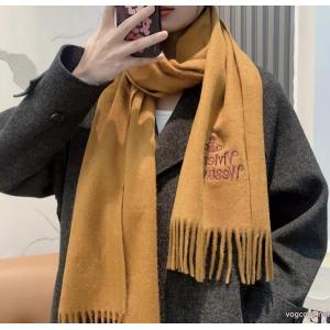 高級感のある 冬の涼しい人気新作 上質  VIVIENNE WESTWOODブランド コピー 販売店マフラー