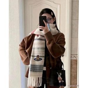 マフラー国内入手困難 待望の再販売 流行スタイル2026秋冬新作ブランド 偽物 激安VIVIENNE WESTWOOD