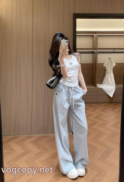 偽物 ブランド上品さいっぱい 2026年SSのトレンド 26SS春夏新作VIPSALEVIVIENNE WESTWOOD .. 2