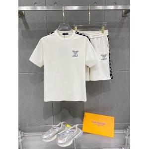 ブランド 通販 激安オンライン限定商品 安定した質感 格好良すぎるLOUIS VUITTONセット