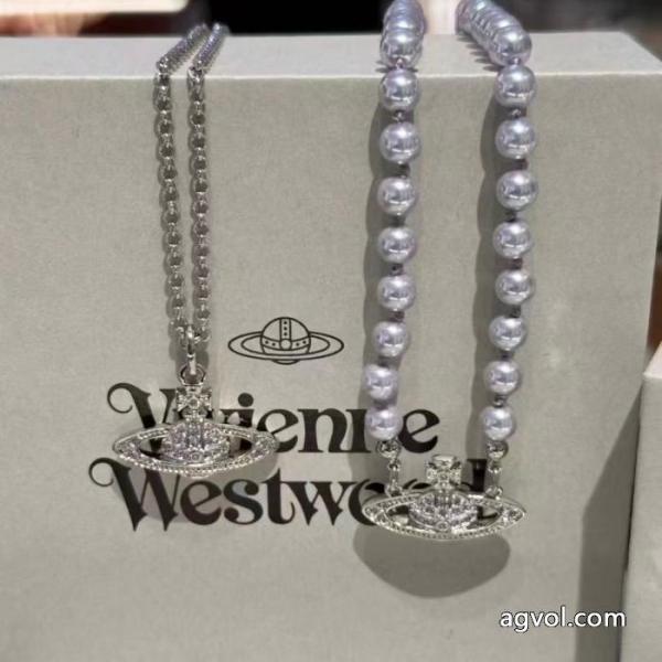 新作すぐ届く 話題が沸騰中 最旬アイテムVIVIENNE WESTWOODアクセサリーブランド 激安.. 2
