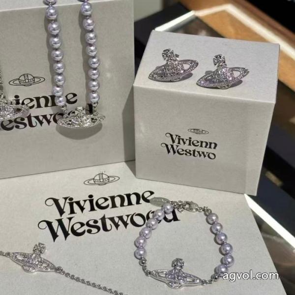 新作すぐ届く 話題が沸騰中 最旬アイテムVIVIENNE WESTWOODアクセサリーブランド 激安.. 3