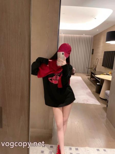 ブランド 偽物 通販VIVIENNE WESTWOOD大人でお上品 新作追加! 上質 長袖Tシャツ 5